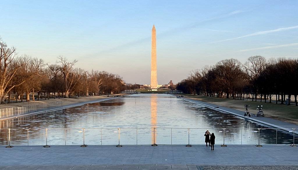 Reflecting pool Washington