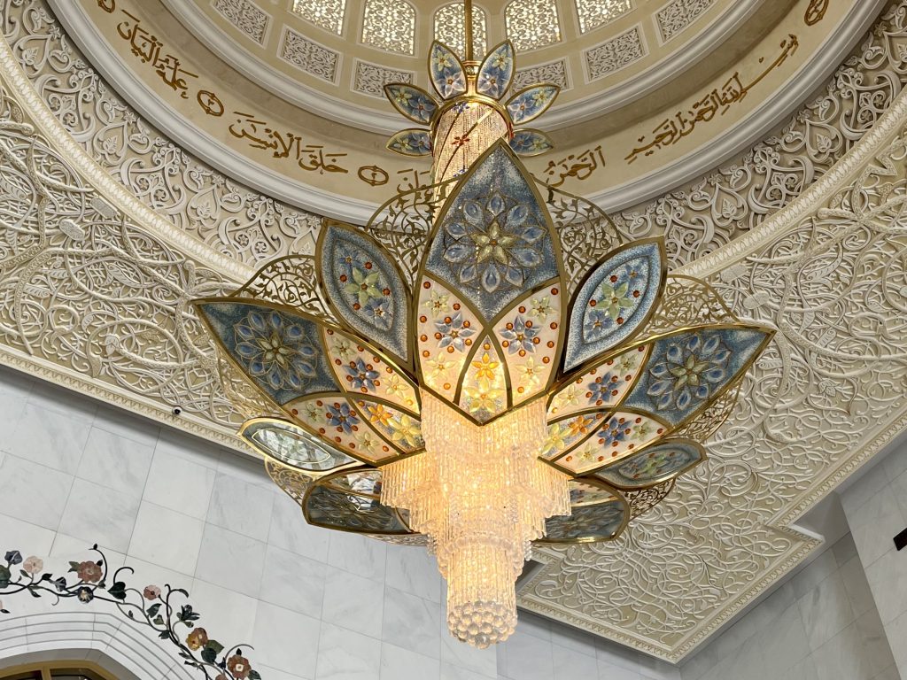Lustre en cristal, Grande Mosquée Sheik Zayed